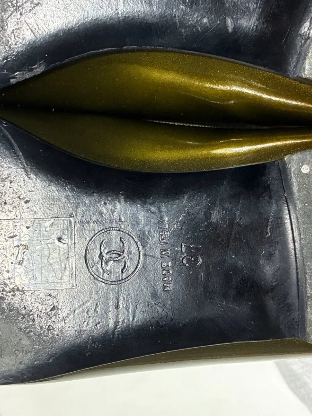 Chanel Olive Green Patent Ballet Flats 37